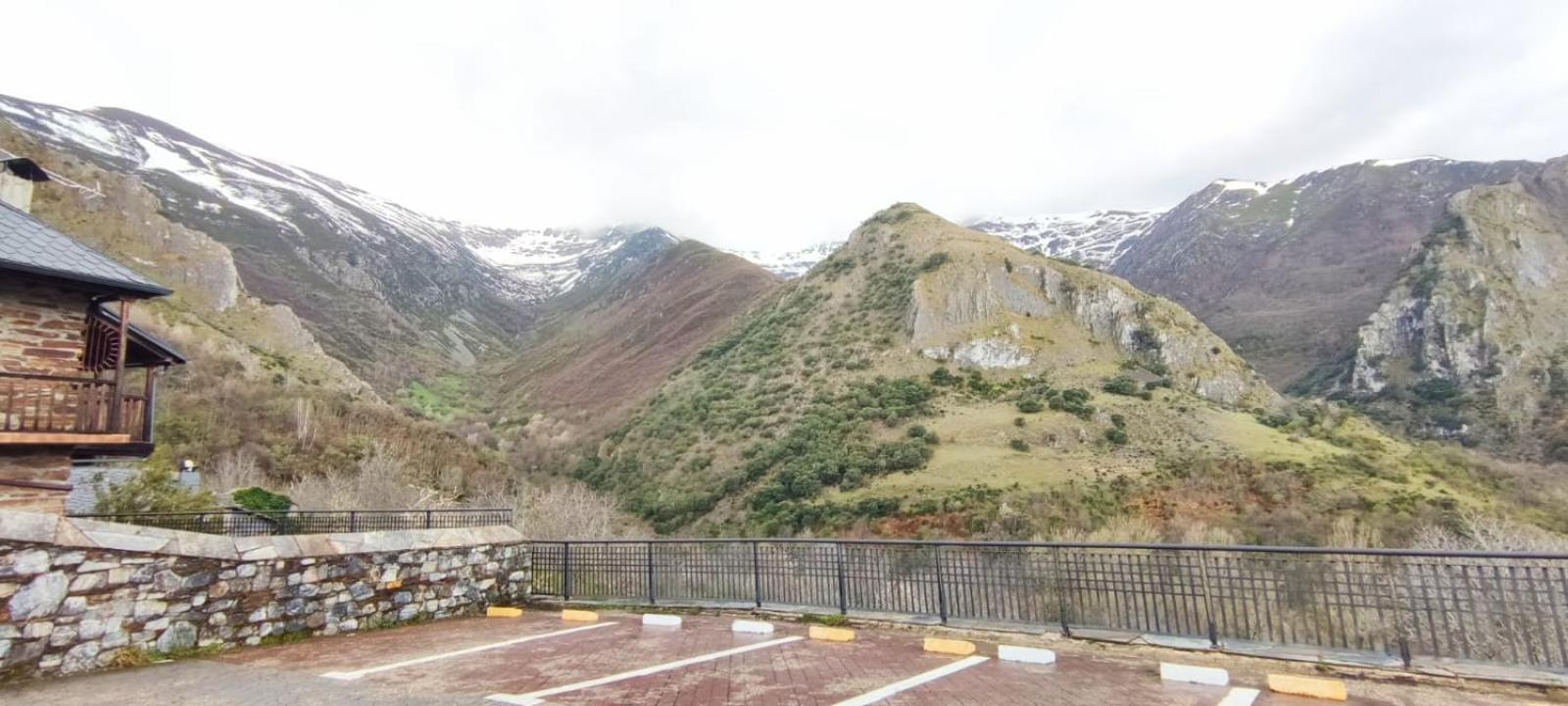 El Mirador Del Rosal Lejlighed Ponferrada Eksteriør billede